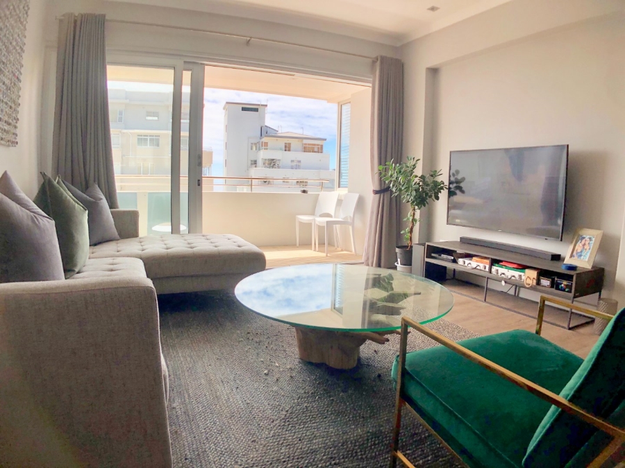 2 Bedroom Property for Sale in Sea Point Western Cape